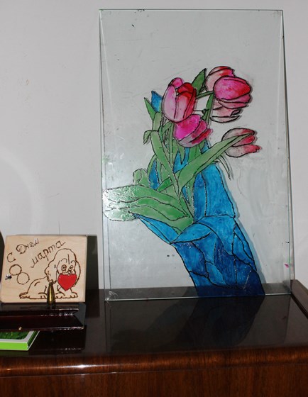 Glass painting: Glass paintings